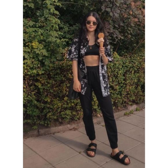 Birkenstock Unisex Arizona Sandal Black Birko-Flor 37 N EU (6-6.5 US) BI25 - Picture 3 of 9